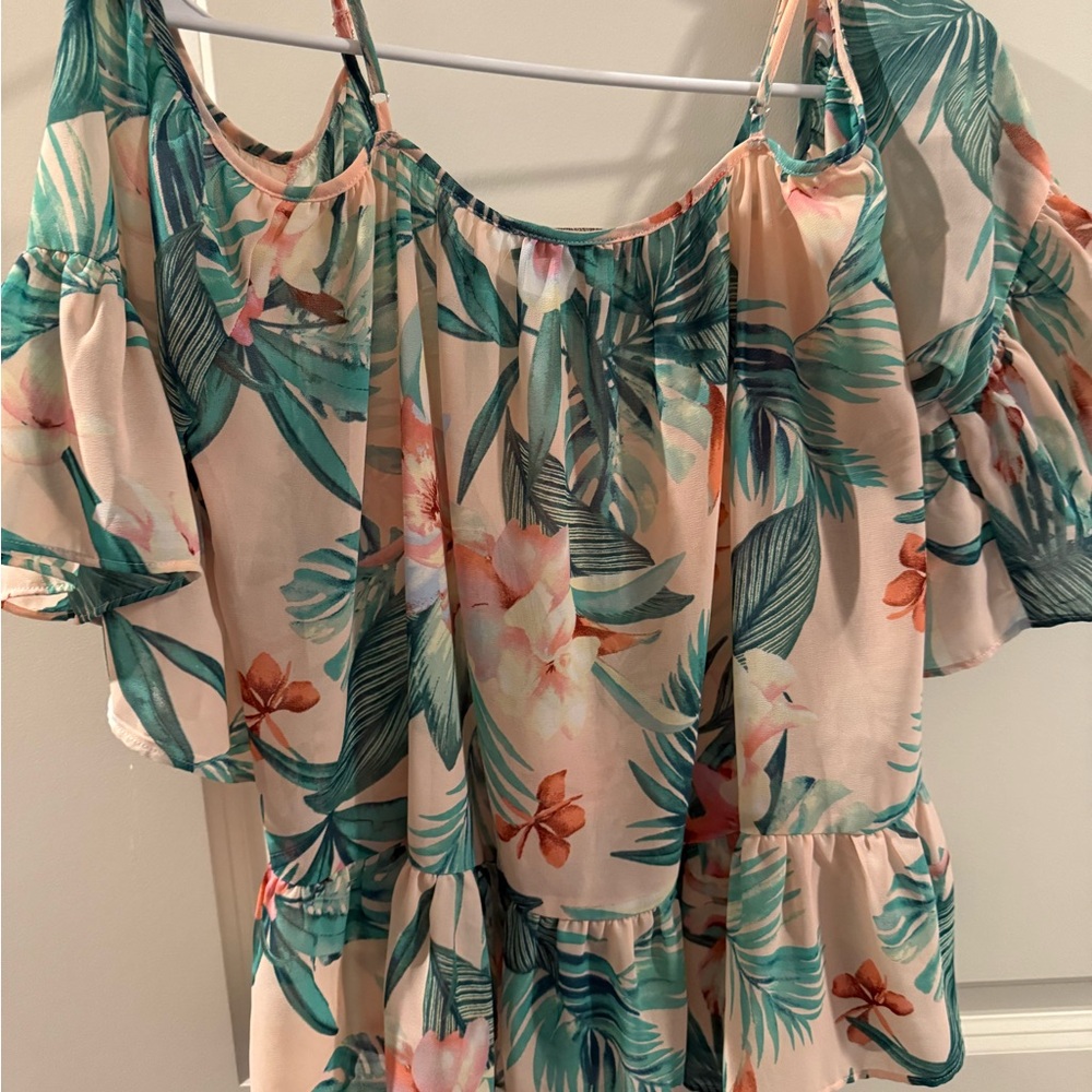 NWOT Forever 21 Tropical Floral Blouse - Pink and Green - Picture 7 of 8